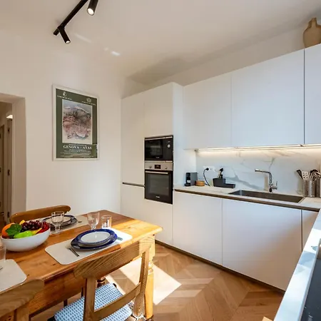 Castelletto House Center - Happy Apartment *